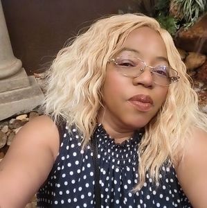 Meet your Posher, Carol